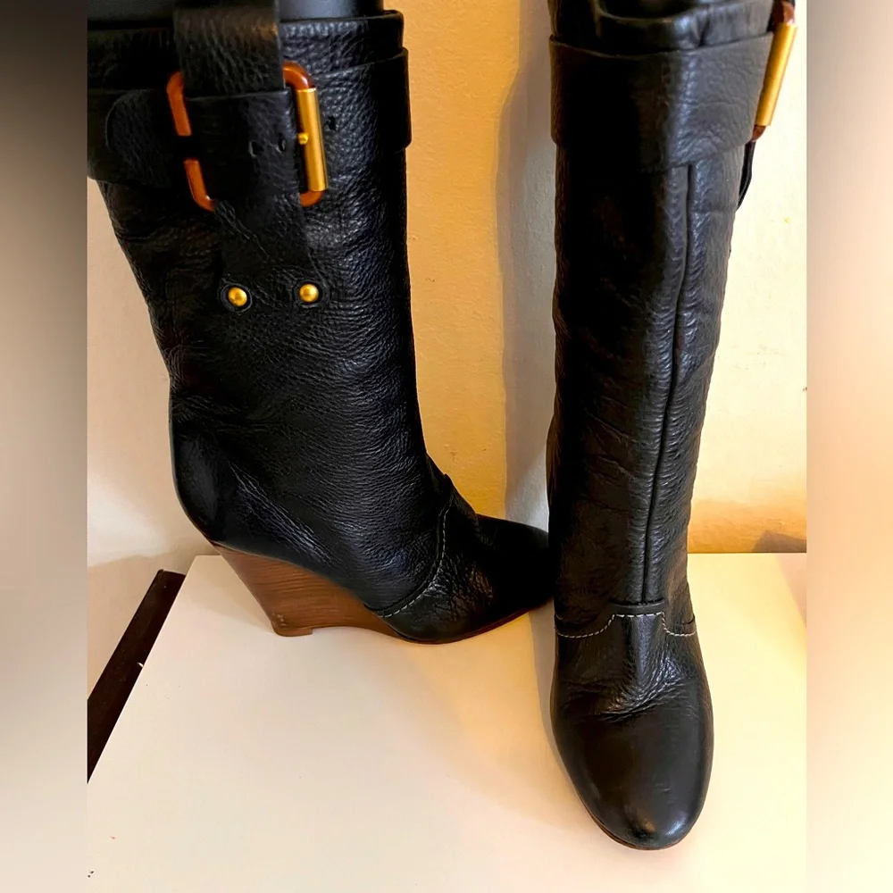 Chloe Black Leather Wedge Heel Mid-calf Boot w Buckle Detail; Size 36 - Picture 1 of 5
